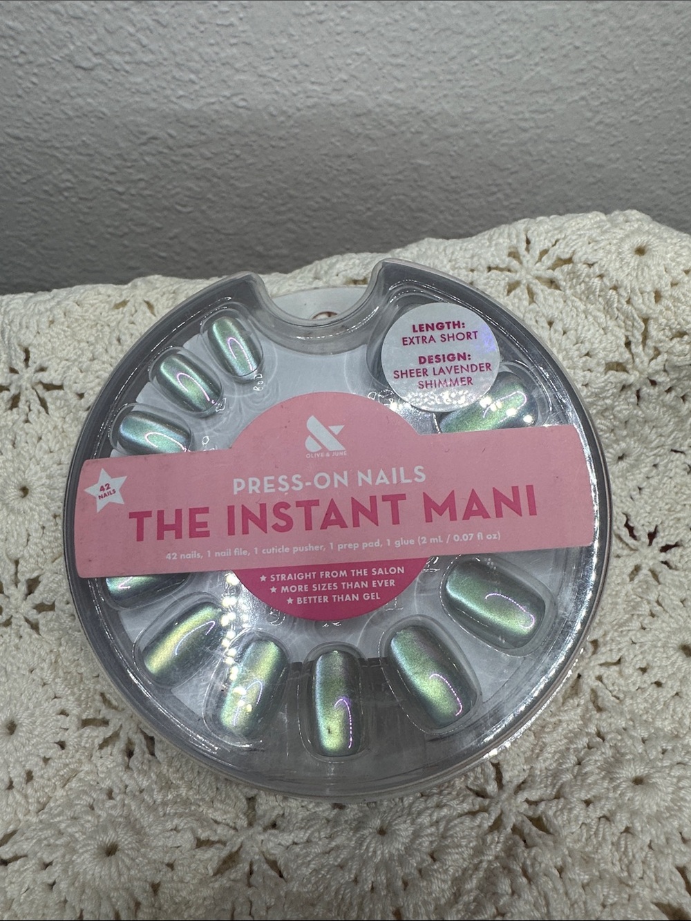 The Instant Mani Press-On Nails - Sheer Lavender Shimmer